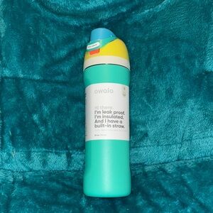 Blue and Yellow Insulated Water Bottle for Dining
